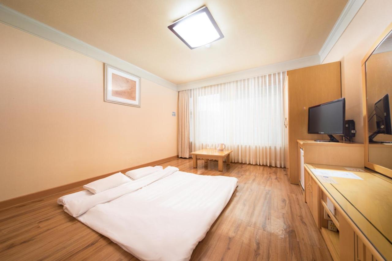 Jeju Hawaii Hotel Exterior photo